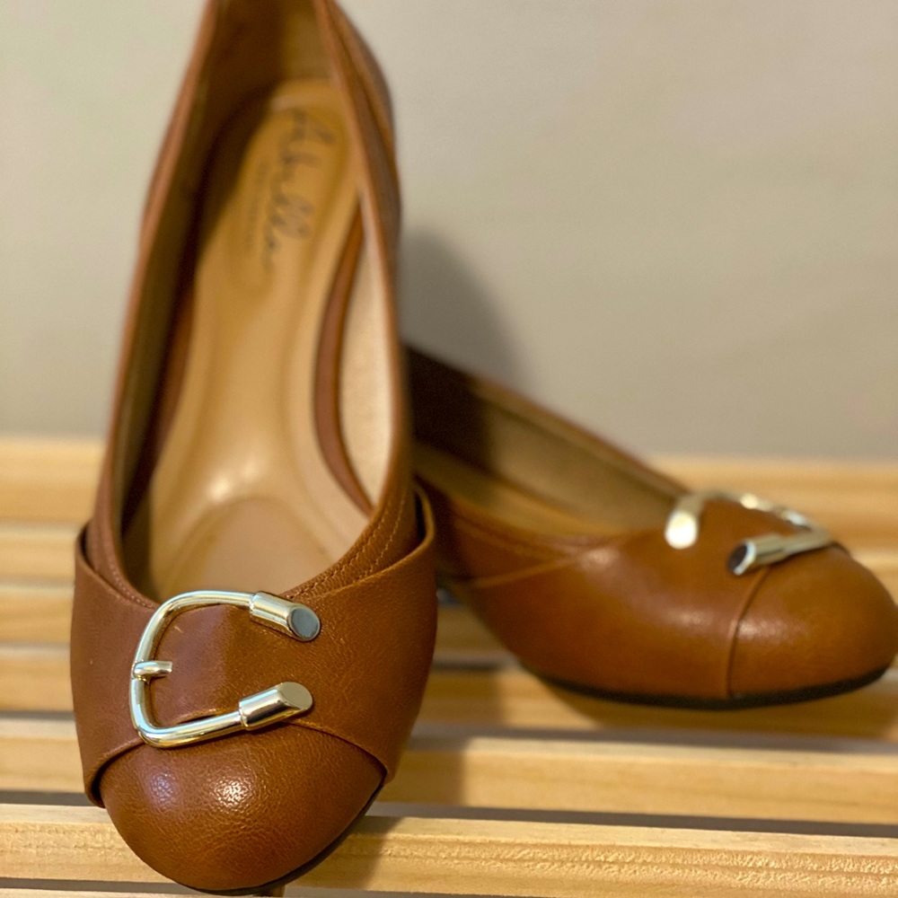 Woman’s slip on shoe